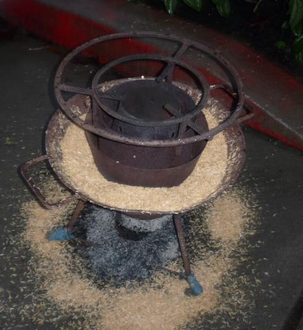 Mayon Turbo Rice Husk Stove